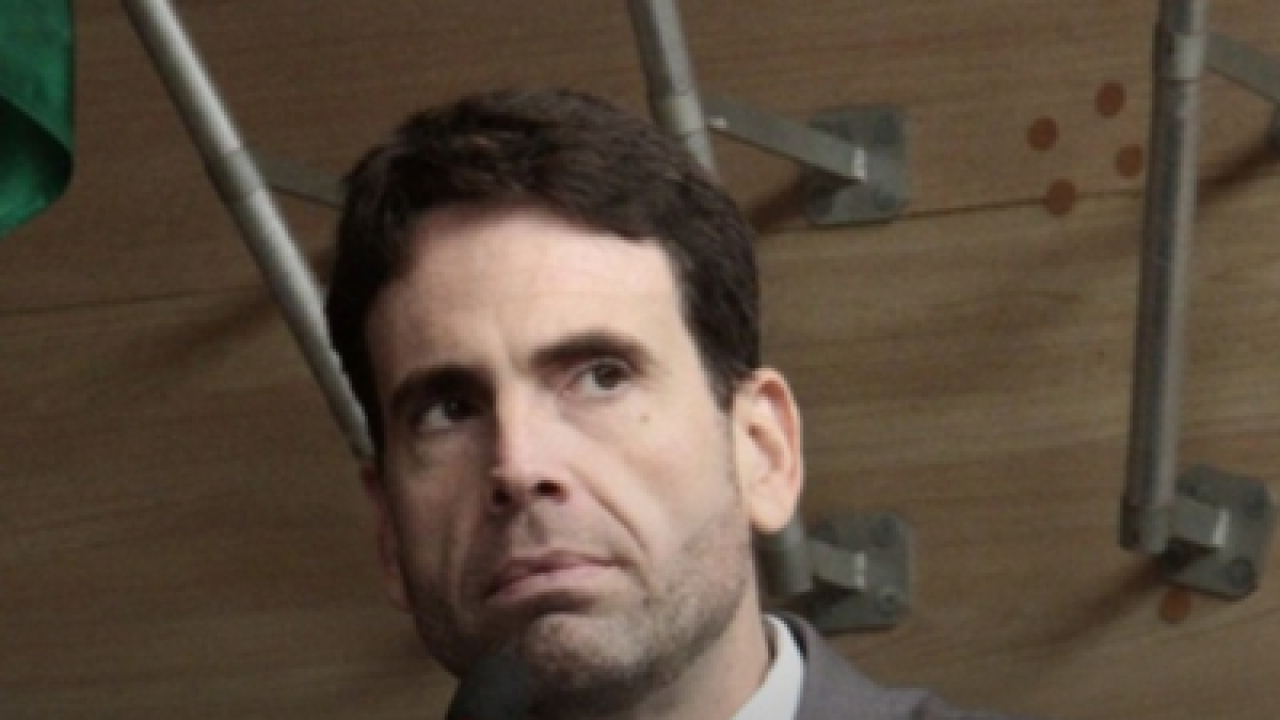 Sem título Sem título