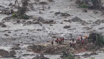 Foto: 1 de 1 Mariana, Samarco, Vale - Foto: (Antonio Cruz/Agência Brasil)