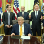 Trump-cerimonia-quantica-1-848x477-1