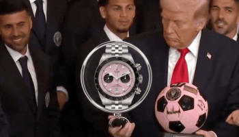 Foto: Relógio modelo Black Bay Chrono foi desenvolvido pela Tudor, marca associa