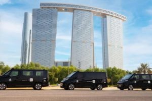 Veículos autônomos oferecem transporte pelas categorias Uber Comfort e UberX em