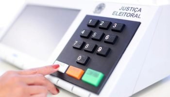 Urna-UrnaEletronica-Eleicoes-JusticaEleitoral-TSE-16-1-848x477-1