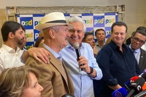 aldo-rebelo-entrevista-jornalistas-caiado