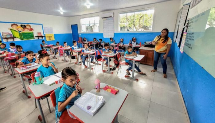 Senado intensifica pauta educativa em meio ao Dia Internacional da Educação