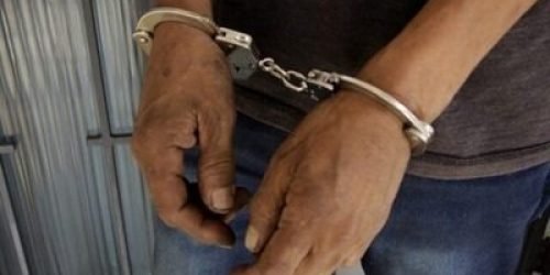 algemas-preso-policia-PM-7-696x453-1-1-640x330-1