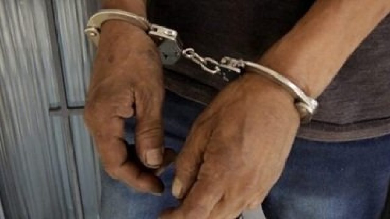 algemas-preso-policia-PM-7-696x453-1-1-640x330-1