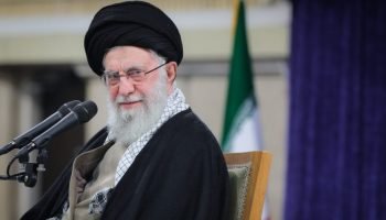 Ali Khamenei durante um encontro com universitários em 12 de março de 2025 — Fot