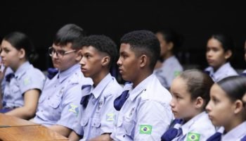 alunos-escola-civico-militar-abemil