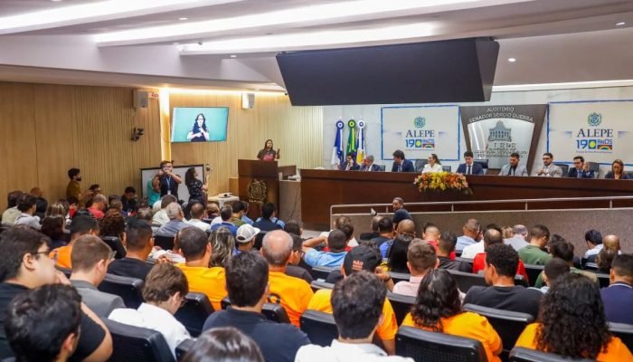 audiencia_publica_da_comissao_de_financas_para_debater_projetos_de_lei_que_propoe_isencao_do_ipva__anju_monteiro_alepe-35992032.jpg
