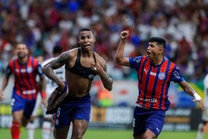 Imagem colorida de Bahia x Vitória pela final do Campeonato Baiano — Foto: 1 de