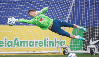 Léo Nannetti em treino pela Seleção Principal do Brasil — Foto: Léo Nannetti em