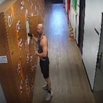 bombeiro-saca-arma-academia-df
