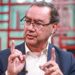 candidato-do-avante-a-presidencia-da-republica-escritor-augusto-cury-e-entrevistado-no-estudio-metropoles-7-scaled-1