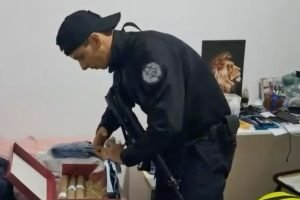 Polícia investiga rede que lavou R$ 116 milhões para o Comando Vermelho - — Foto