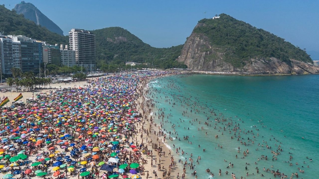 d389a5c3-rio-de-janeiro-calor-sol-onda-de-calor-praia