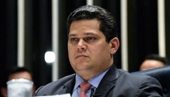 davi-alcolumbre-agencia-senado-848x477-1