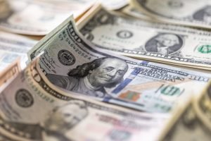 dolar-18