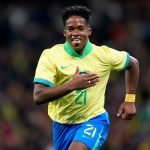 Foto: 1 de 1 Foto colorida de Endrick, com camisa da Seleção BRasileira - Metróp