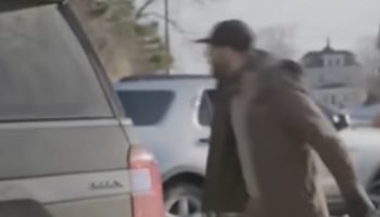 enfermeiro-americano-em-confronto-com-o-ice