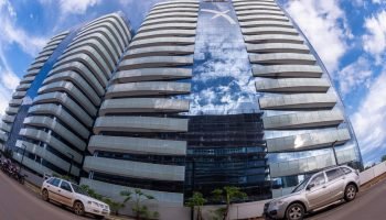 Foto: 1 de 1 fachada-do-banco-de-brasilia-brb-no-centro-empresarial-cnc-regiao-c