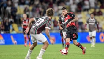 Foto: 1 de 1 fla-flu-1 - Foto: Alamy Live News