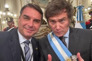 flavio-bolsonaro-javier-milei