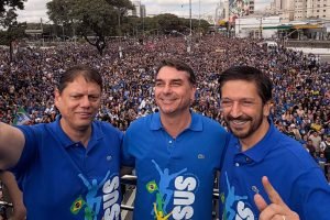 Tarcísio, Flávio e Nunes na Marcha para Jesus — Foto: 1 de 1 Tarcísio, Flávio e