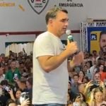 1 de 1 senador Flávio Bolsonaro discursa em evento de pré-campanha em Rondônia.