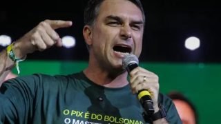 flavio_bolsonaro_candidato_a_presidnete_da_republica_-36797017