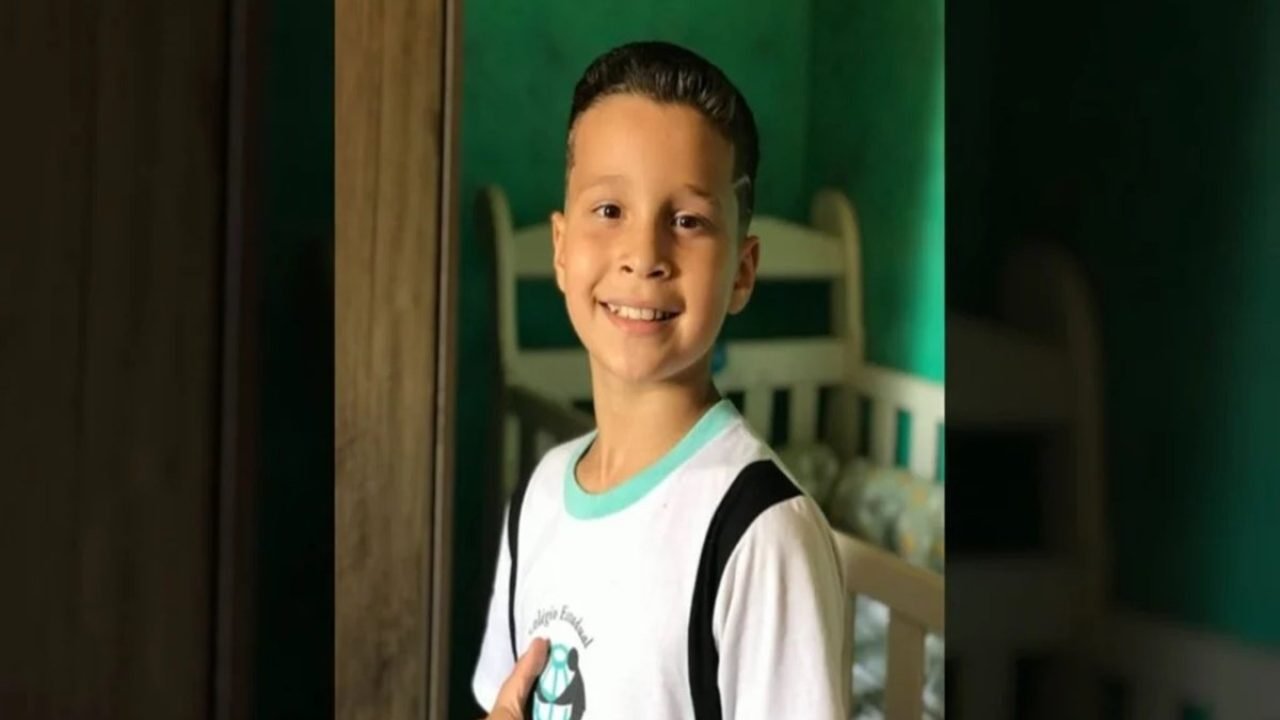 foto-menino-desaparecido-pr