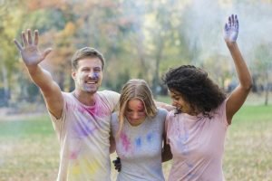 friends_playing_with_colored_paint_holi-36889926