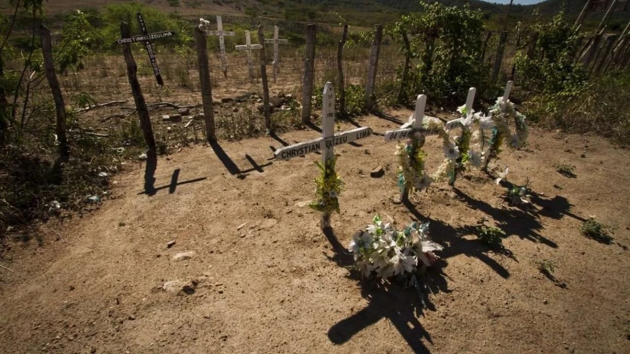 hr050515009__2_-19463566 hr050515009__2_-19463566