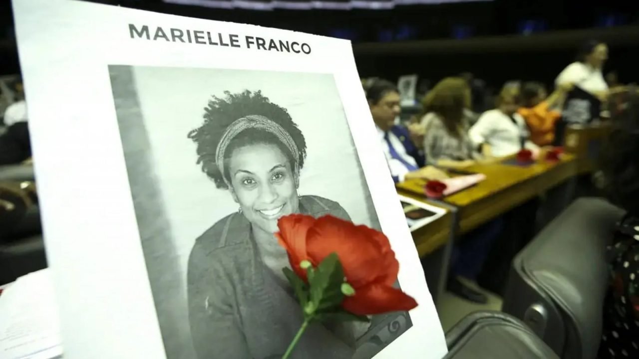 imagemdemariellefranco-35478591 imagemdemariellefranco-35478591