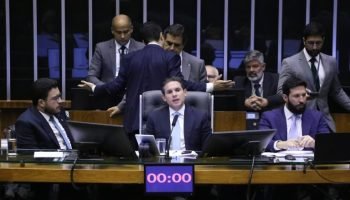img20251112193227110-768x473