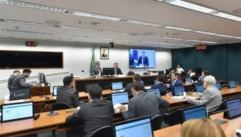 img20251125172159106-768x473