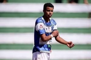 jogador-17-morre-goias