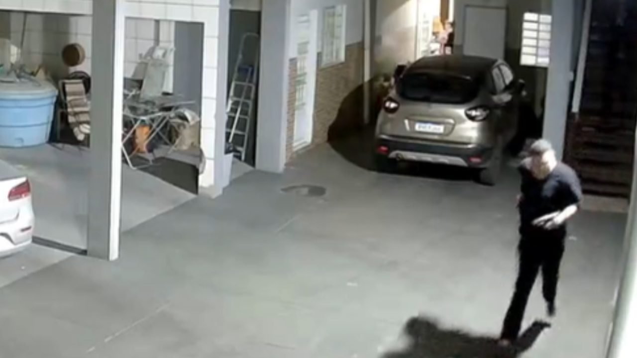 jovem-_entregou_-amigo-morto-a-tiros Foto: 1 de 1 Imagem colorida, jovem-_entregou_-amigo-morto-a-tiros- Metrópoles -