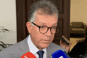 Senador Laércio Oliveira (PP-SE) defendeu proposta durante almoço na Frente Parl