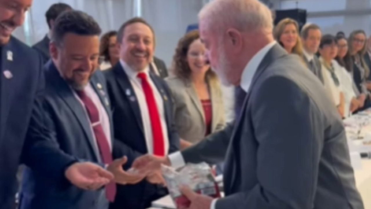 lula-bananinhas-1 lula-bananinhas-1