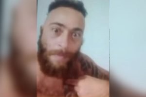 Fabiano Sebastião Cordeiro grava agressão à esposa. — Foto: 1 de 1 Foto colorida