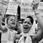 madre-e-hija-de-plaza-de-mayo-3fb0ee-640