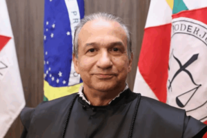 Foto: Na imagem, o desembargador Magid Nauef Láuar, do Tribunal de Justiça do Es