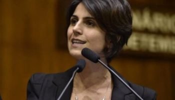 manuela-davila-4