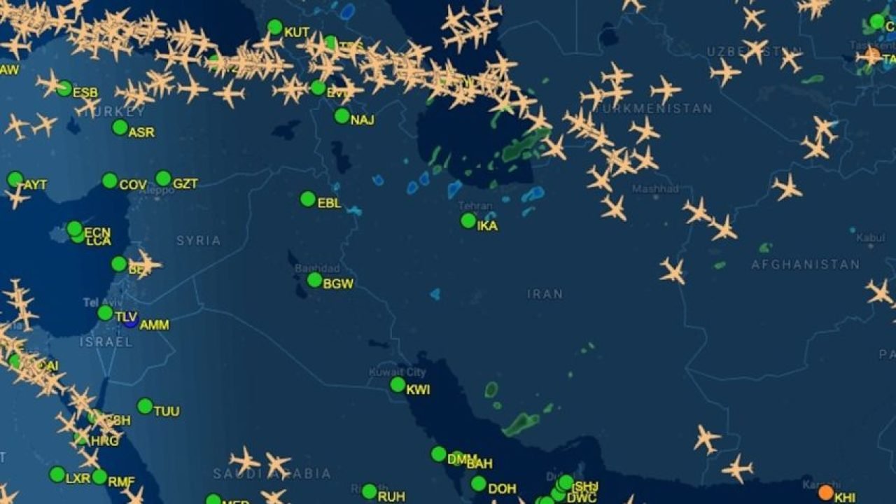 mapavoosteera2marTARDE-848×477-1 Foto: Na imagem, mapa do tráfego aéreo comercial do Irã na tarde desta 2ª feira