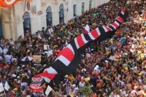 Torcida do Santa Cruz em Olinda — Foto: Facebook