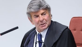 ministro-Luiz-Fux-do-Supremo-Tribunal-Federal-STF-julgamento-trama-golpista-Metropoles-3-1200x800.jp