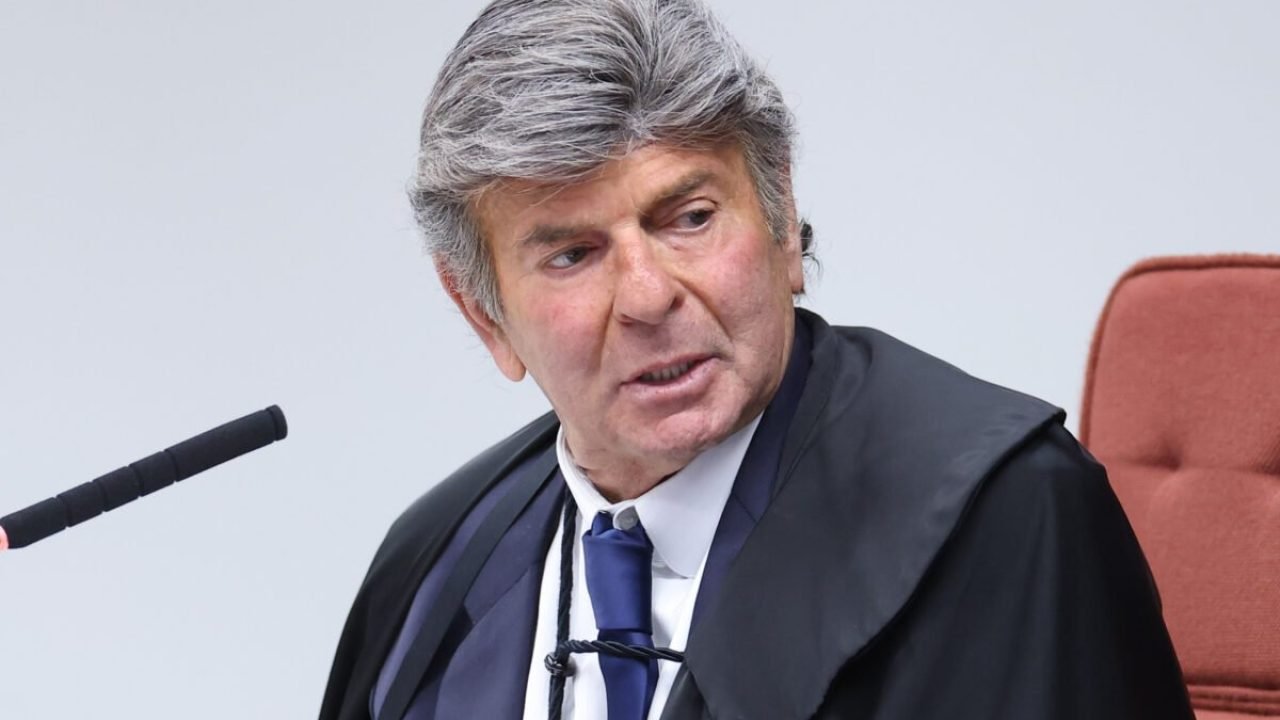 ministro-Luiz-Fux-do-Supremo-Tribunal-Federal-STF-julgamento-trama-golpista-Metropoles-3-1200x800.jp