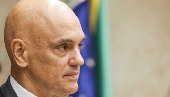 ministro-alexandre-de-moraes-do-supremo-tribunal-federal-stf-no-plenario-do-stf-metropoles-1-scaled-1