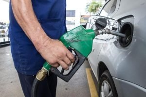 mistura_do_etanol_na_gasolina_chegarpa_a_30__em_agosto_-34675487