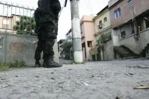 Comando Vermelho expande domínio no Rio e avança para Norte e Nordeste — Foto: C
